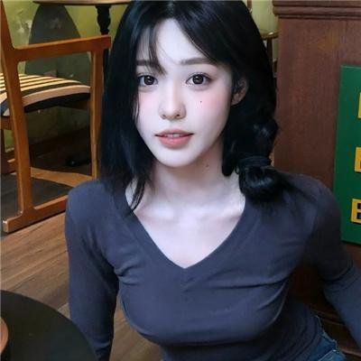 爱上火星男孩 封面