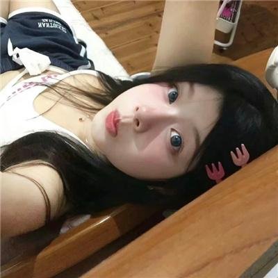 少女与狼 封面